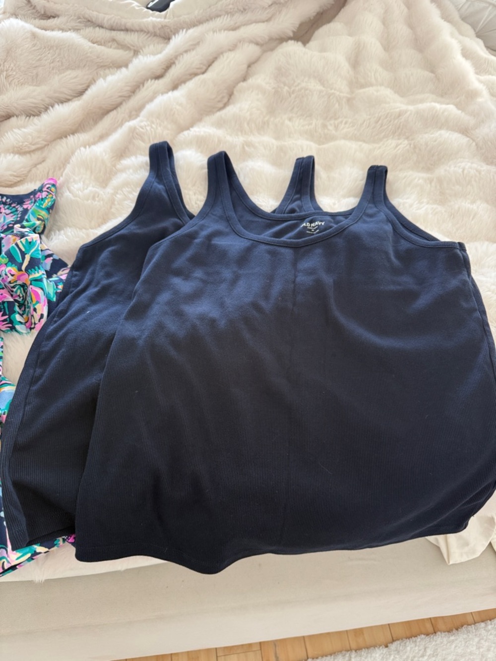 Old Navy Navy Ribbed Tank Top - Set of Two